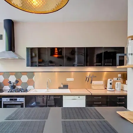 Riviere Apartment *